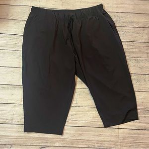 The BEST LIVI Lane Bryant Cropped pants ever made- size 22/24!